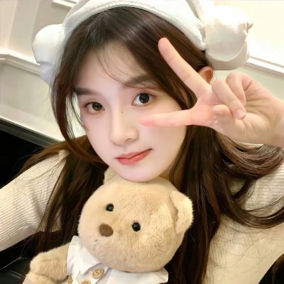垃圾箱里的婴儿